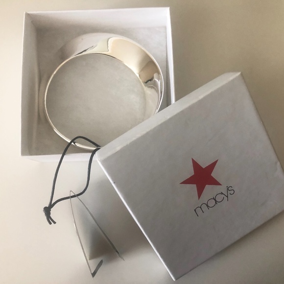 Brand new silver bracelet - Picture 2 of 3